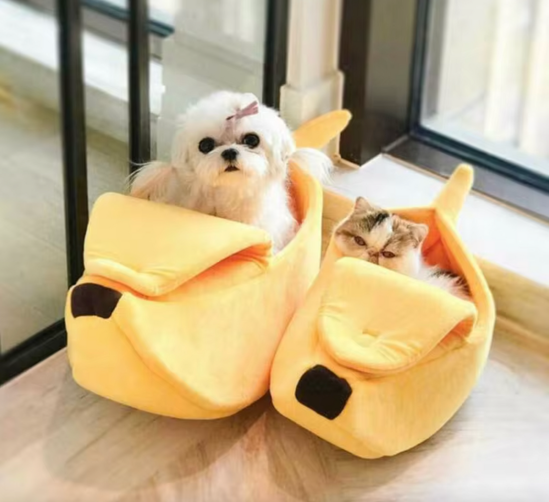 Soft Warm Banana Pet Bed | Cosy Pet Bed for Cats & Dogs